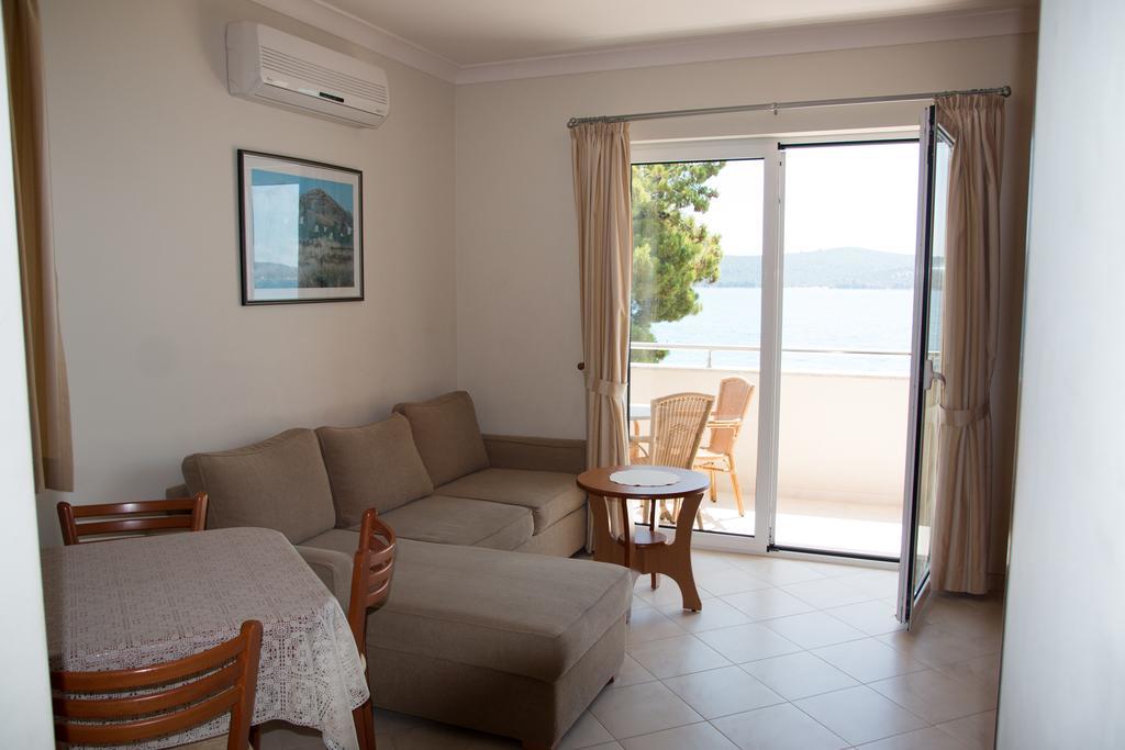 Villa Koala Apartments Zaboric Exterior foto